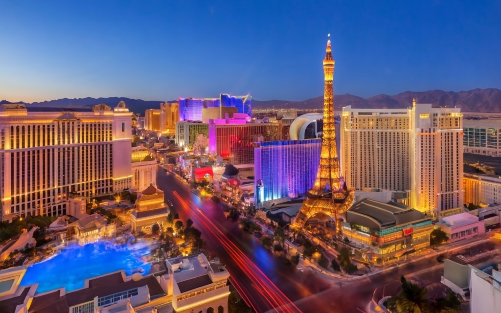 Which Hilton Grand Vacation in Las Vegas is Best?